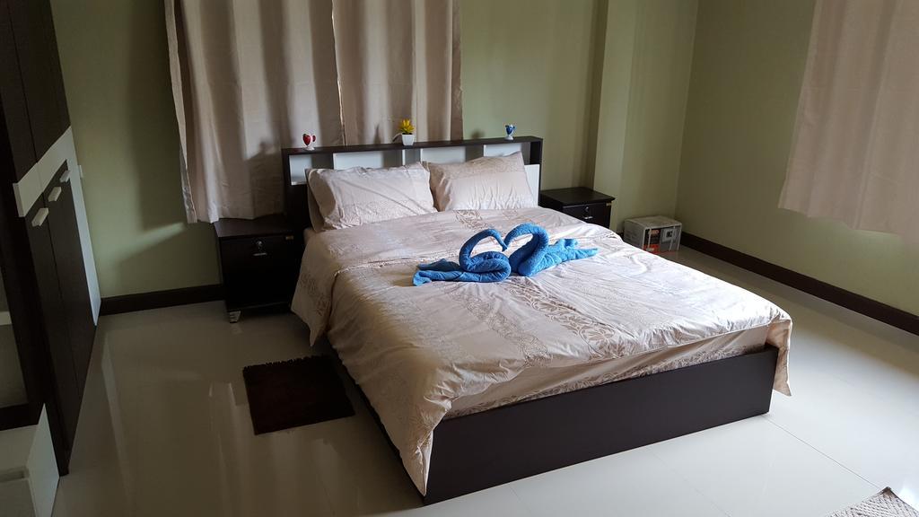 Burnout Guesthouse Pattaya Eksteriør billede